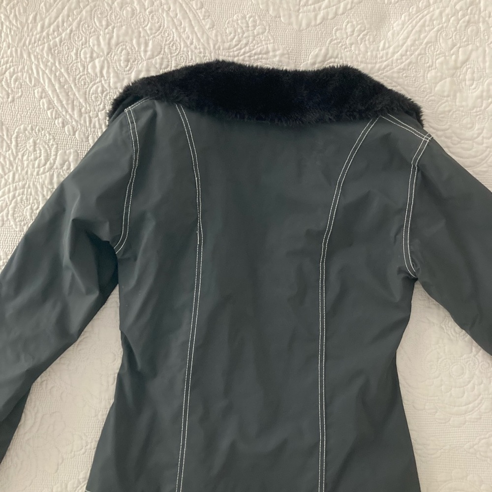 Black Jacket - Picture 2 of 7